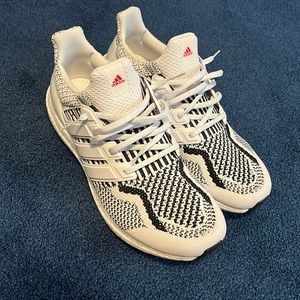 Adidas ultra boost 5.0 DNA ‘zebra’